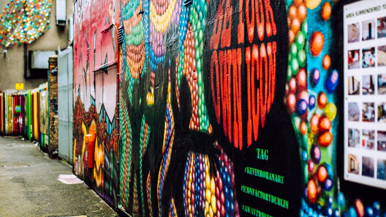 10 Unforgettable Reasons to Explore Temple Bar: Dublin’s Vibrant Cultural Hub