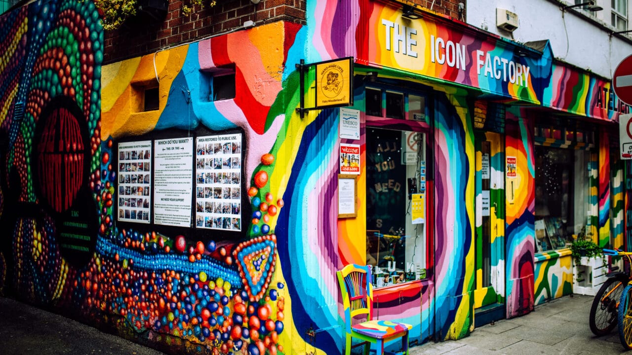 Exploring Dublin’s Temple Bar: A Rich History and Vibrant Present